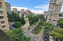 იყიდება ბინა, 6 ოთახიანი, ძველი აშენებული, თბილისი, საბურთალო