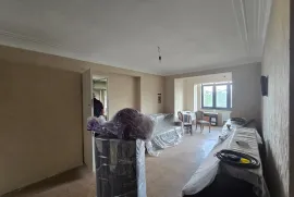 Продается квартира, 6 Kомнатная, Старое здание, Тбилиси, saburtalo