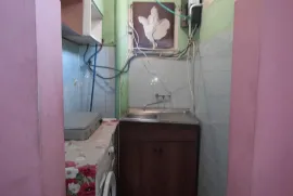 For Rent, 1 Room, Old building, Tbilisi, Chugureti