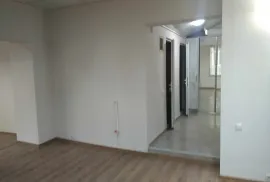 Аренда, Универсальное коммерческое помещение, Чугурети