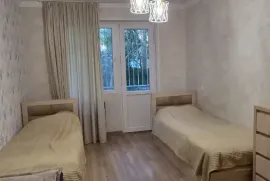 ქირავდება ბინა, 1 ოთახიანი, ძველი აშენებული, თბილისი, საბურთალო