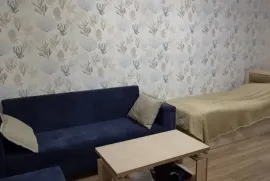 ქირავდება ბინა, 1 ოთახიანი, ძველი აშენებული, თბილისი, საბურთალო