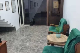 Продается , Все Здание