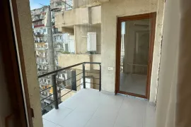 Аренда, 4 Kомнатная, Новостройка, Тбилиси, saburtalo