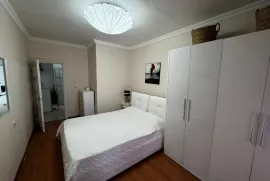 For Rent, 3 Room, Old building, Batumi, Old Batumi district