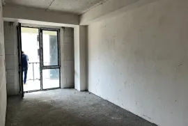 Продается квартира, 3 Kомнатная, Новостройка, Тбилиси, Ортачала