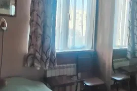 იყიდება ბინა, 4 ოთახიანი, ძველი აშენებული, თბილისი, ვერა
