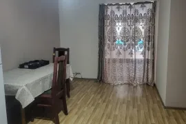 ქირავდება ბინა, 2 ოთახიანი, ძველი აშენებული, თბილისი, საბურთალო