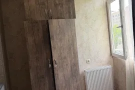 ქირავდება ბინა დღიურად, 1 ოთახიანი, ძველი აშენებული, თბილისი, საბურთალო