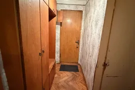 ქირავდება ბინა, 2 ოთახიანი, ძველი აშენებული, თბილისი, საბურთალო