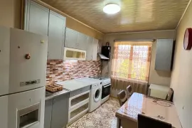 Аренда, 2 Kомнатная, Старое здание, Тбилиси, Дидубе