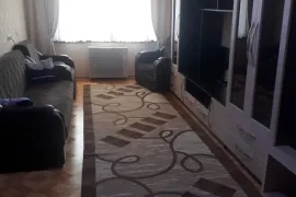 Аренда, 2 Kомнатная, Старое здание, Тбилиси, Дидубе