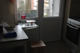 ქირავდება ბინა, 1 ოთახიანი, ძველი აშენებული, თბილისი, საბურთალო