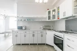 Продается квартира, 4 Kомнатная, Новостройка, Батуми, Химшиашвили Район