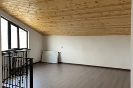 House For Sale, 8 Room, Tbilisi, Mukhiani