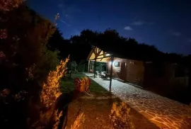 House For Rent, 3 Room, Tbilisi, Mtatsminda