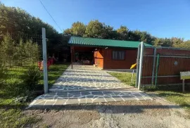 House For Rent, 3 Room, Tbilisi, Mtatsminda