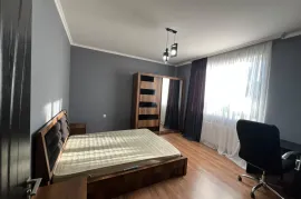 Продается Дом, 6 Kомнатная,  Окрестности Тбилиси, Цхнети