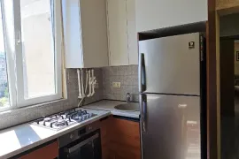 იყიდება ბინა, 2 ოთახიანი, ძველი აშენებული, თბილისი, ვაზისუბანი