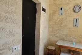 იყიდება ბინა, 2 ოთახიანი, ძველი აშენებული, თბილისი, ვაზისუბანი
