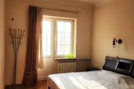 For Rent, 2 Room, Old building, Tbilisi, vake