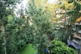 For Rent, 2 Room, Old building, Tbilisi, vake
