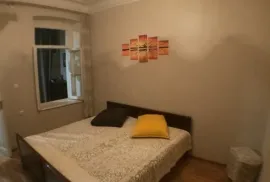 ქირავდება ბინა, 2 ოთახიანი, ძველი აშენებული, თბილისი, ჩუღურეთი
