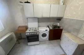 იყიდება ბინა, 1 ოთახიანი, ძველი აშენებული, თბილისი, ბაგები