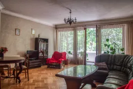 Аренда, 6 Kомнатная, Старое здание, Тбилиси, saburtalo