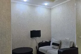 ქირავდება ბინა დღიურად, 2 ოთახიანი, ახალი აშენებული, ბათუმი, ხიმშიაშვილის უბანი