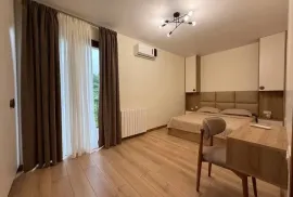 ქირავდება ბინა, 3 ოთახიანი, ძველი აშენებული, ქობულეთი, ჩაქვი