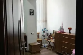 Apartment for sale, 4 Room, Old building, Tbilisi, Temqa