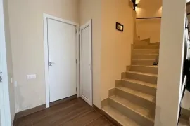 იყიდება სახლი, 6 ოთახიანი, თბილისი, დიდი დიღომი