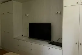 Apartment for sale, 3 Room, Old building, Tbilisi, vake