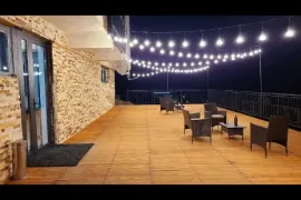 ქირავდება, კვების ობიექტი, გუდაური