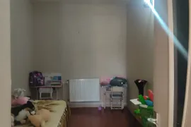 იყიდება სახლი, 5 ოთახიანი, თბილისი, გლდანი