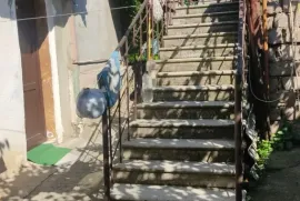 იყიდება სახლი, 5 ოთახიანი, თბილისი, გლდანი
