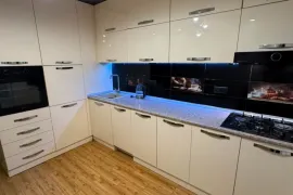 Apartment for sale, 3 Room, Old building, Rustavi, New Rustavi