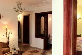 იყიდება ბინა, 4 ოთახიანი, ახალი აშენებული, ბათუმი, ძველი ბათუმის უბანი