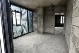 Продается квартира, 3 Kомнатная, Новостройка, Батуми, Руставельский район