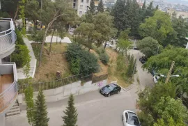 For Rent, 4 Room, Old building, Tbilisi, Krtsanisi