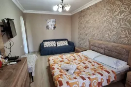 Daily Apartment Rent, 1 Room, Old building, Poti