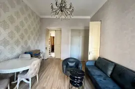 For Rent, 2 Room, Old building, Tbilisi, Sololaki