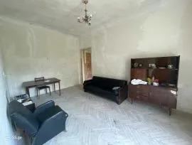 Apartment for sale, 2 Room, Old building, Tbilisi, Mtatsminda