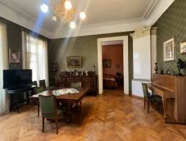 For Rent, 3 Room, Old building, Tbilisi, Chugureti