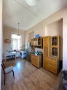 For Rent, 3 Room, Old building, Tbilisi, Chugureti