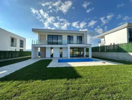 House For Sale, Saguramo