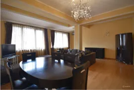 Daily Apartment Rent, 5 Room, Old building, Tbilisi, Vera