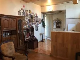 Apartment for sale, 2 Room, Old building, Tbilisi, Chugureti