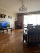 Apartment for sale, Old building, vake